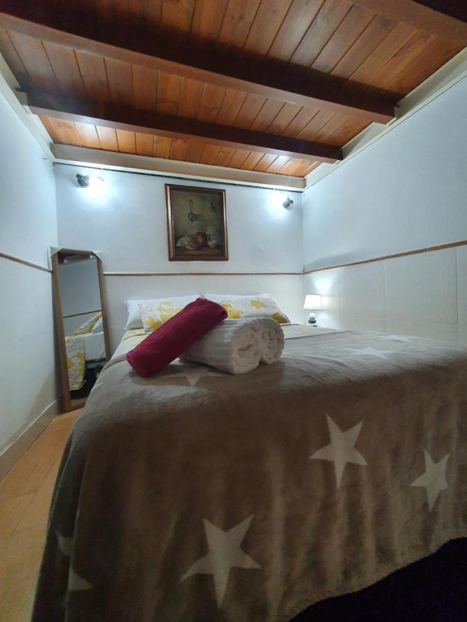 Airbhouse Private Rooms & Apartments Sevilla Exterior foto